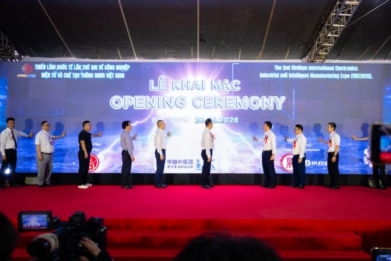 Opening of the international exhibition of Industrial electronics and fabrication of smart, Vietnam